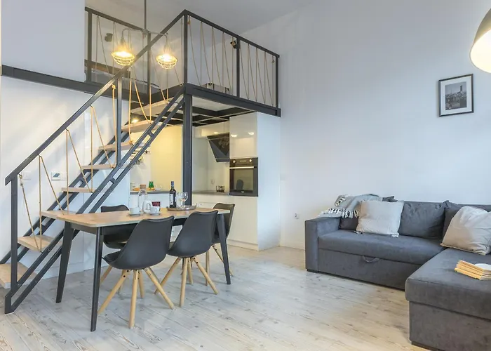 아파트 Z Antresola Nowa Papiernia